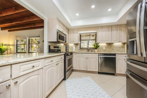 Casa en venta en West Palm Beach, Florida, 4 dormitorios, 281.03 m2 № 2374807 - foto 15