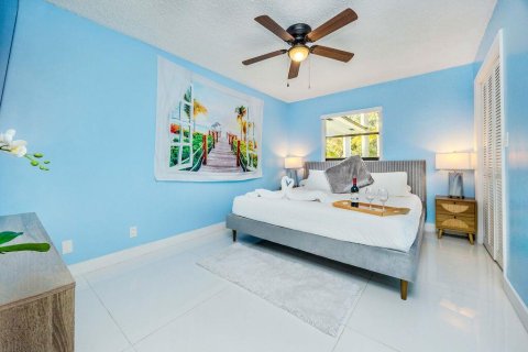 Casa en venta en West Palm Beach, Florida, 4 dormitorios, 281.03 m2 № 2374807 - foto 29