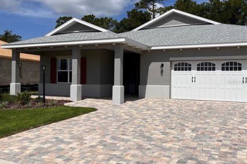 Villa ou maison à louer à Ocala, Floride: 2 chambres, 204.57 m2 № 1657090 - photo 1
