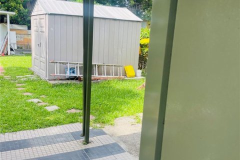 Villa ou maison à vendre à Miami, Floride: 3 chambres, 136.47 m2 № 1987534 - photo 12