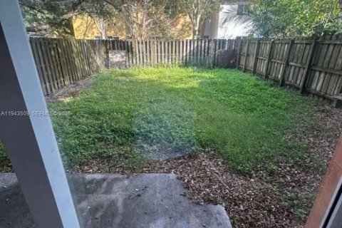 Touwnhouse à louer à Florida City, Floride: 3 chambres, 141.86 m2 № 2000216 - photo 17