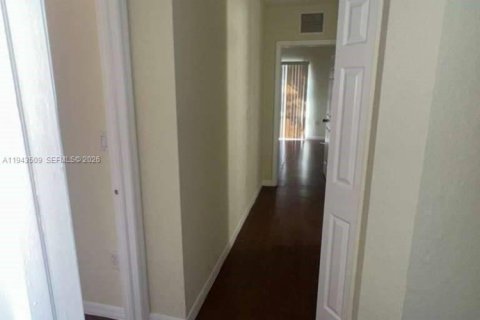 Touwnhouse à louer à Florida City, Floride: 3 chambres, 141.86 m2 № 2000216 - photo 15