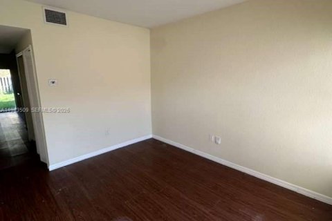 Touwnhouse à louer à Florida City, Floride: 3 chambres, 141.86 m2 № 2000216 - photo 16