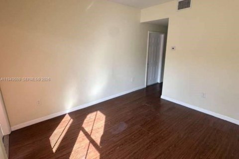 Touwnhouse à louer à Florida City, Floride: 3 chambres, 141.86 m2 № 2000216 - photo 12