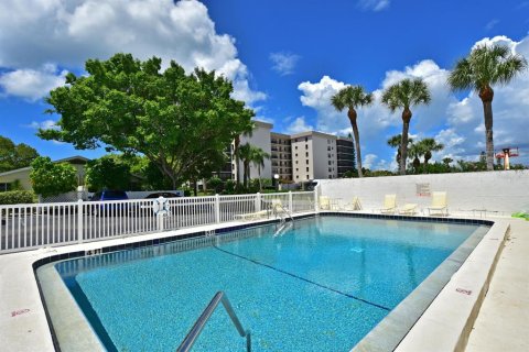 Condominio en venta en Sarasota, Florida, 1 dormitorio, 31.87 m2 № 2303281 - foto 18