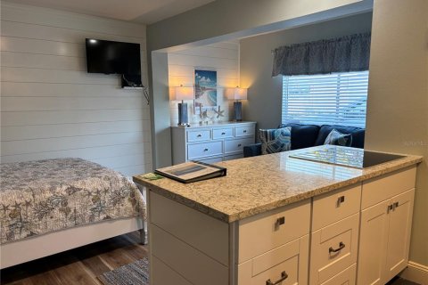 Condominio en venta en Sarasota, Florida, 1 dormitorio, 31.87 m2 № 2303281 - foto 7