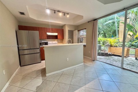 Touwnhouse à louer à Dania Beach, Floride: 3 chambres, 128.39 m2 № 2340668 - photo 5