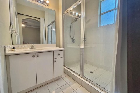 Touwnhouse à louer à Dania Beach, Floride: 3 chambres, 128.39 m2 № 2340668 - photo 22