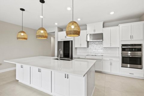 Casa en venta en Port Charlotte, Florida, 4 dormitorios, 271.27 m2 № 1801766 - foto 12