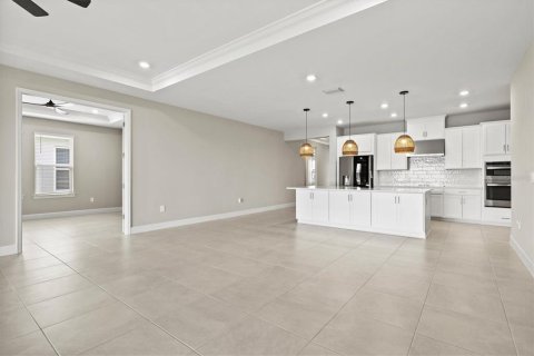 Casa en venta en Port Charlotte, Florida, 4 dormitorios, 271.27 m2 № 1801766 - foto 21