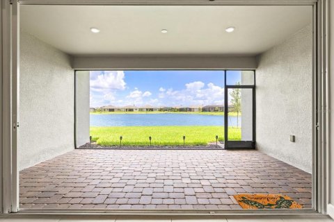 Casa en venta en Port Charlotte, Florida, 4 dormitorios, 271.27 m2 № 1801766 - foto 28