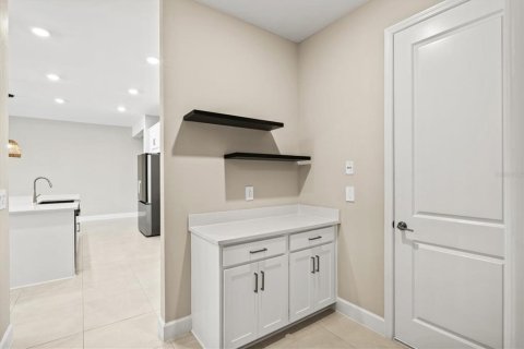 Casa en venta en Port Charlotte, Florida, 4 dormitorios, 271.27 m2 № 1801766 - foto 17