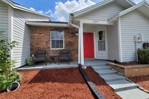 Casa en Orlando, Florida 2 dormitorios, 92.81 m2 № 2379385
