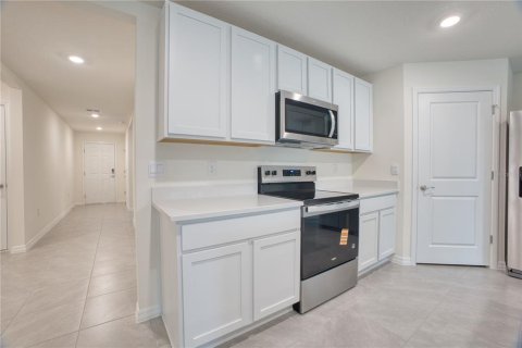 Casa en alquiler en Summerfield, Florida, 4 dormitorios, 169.83 m2 № 1916456 - foto 14