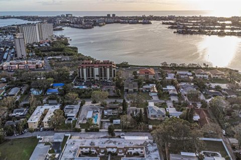 Propiedad comercial en venta en South Pasadena, Florida, 6 dormitorios, 408.77 m2 № 2150936 - foto 13