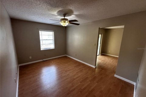 House in Winter Park, Florida 3 bedrooms, 148.27 sq.m. № 1903296 - photo 6