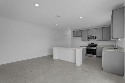 Casa en alquiler en Kissimmee, Florida, 4 dormitorios, 240.06 m2 № 1894485 - foto 11