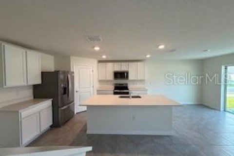 Casa en alquiler en Belleview, Florida, 5 dormitorios, 242.01 m2 № 1766060 - foto 5