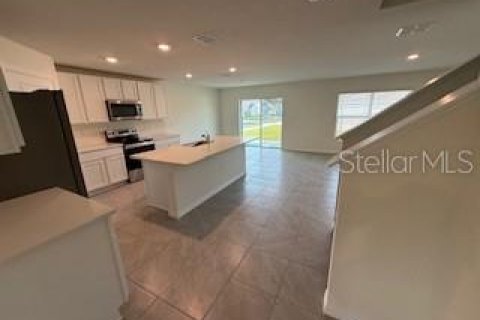 Casa en alquiler en Belleview, Florida, 5 dormitorios, 242.01 m2 № 1766060 - foto 2