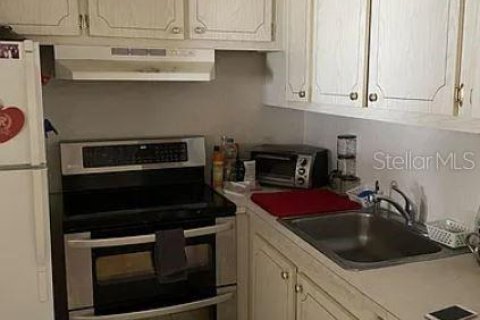 Condo in Boca Raton, Florida, 1 bedroom № 2118604 - photo 22