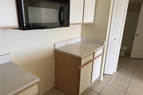 Condo in Kissimmee, Florida, 2 bedrooms  № 1905847 - photo 3