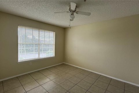 Condo in Kissimmee, Florida, 2 bedrooms  № 1905847 - photo 16