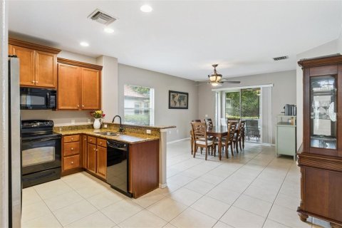 Villa ou maison à vendre à Lakeland, Floride: 3 chambres, 174.38 m2 № 2308666 - photo 8
