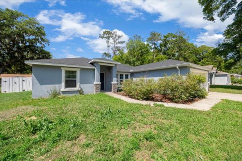 Villa ou maison à vendre à Ocala, Floride: 3 chambres, 156.91 m2 № 2122295 - photo 3