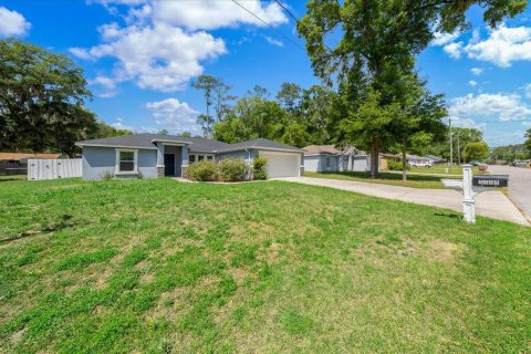 Villa ou maison à vendre à Ocala, Floride: 3 chambres, 156.91 m2 № 2122295 - photo 6