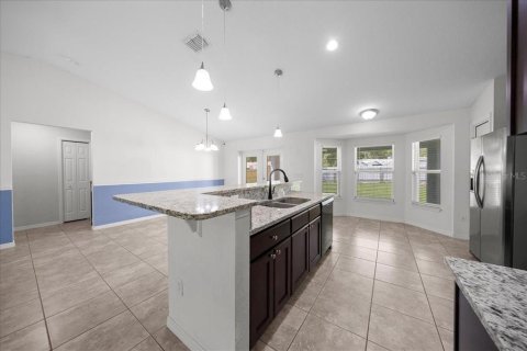 Villa ou maison à vendre à Ocala, Floride: 3 chambres, 156.91 m2 № 2122295 - photo 13