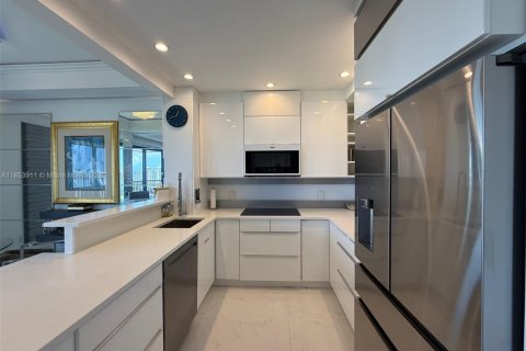 Copropriété à vendre à Aventura, Floride: 1 chambre, 105.72 m2 № 1872321 - photo 13