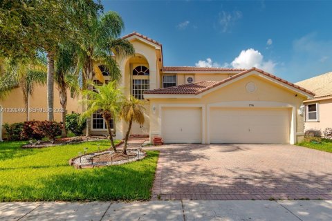 Villa ou maison à louer à Miramar, Floride: 4 chambres, 332.5 m2 № 2146089 - photo 16