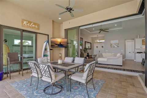 House in Port Charlotte, Florida 3 bedrooms, 197.23 sq.m. № 1871066 - photo 25