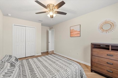 Casa en venta en DeLand, Florida, 4 dormitorios, 229.38 m2 № 1616570 - foto 16