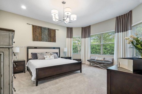 House in Boynton Beach, Florida 3 bedrooms, 185.25 sq.m. № 1994057 - photo 11