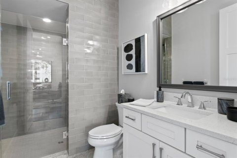 House in Tampa, Florida 5 bedrooms, 546.92 sq.m. № 1589997 - photo 23