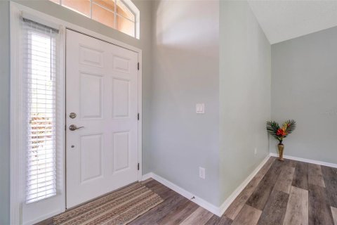 Casa en venta en New Port Richey, Florida, 5 dormitorios, 244.8 m2 № 1808383 - foto 10