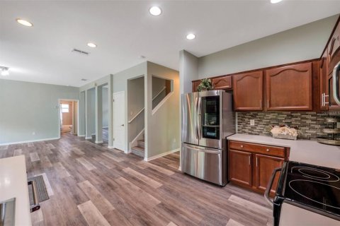 Casa en venta en New Port Richey, Florida, 5 dormitorios, 244.8 m2 № 1808383 - foto 29