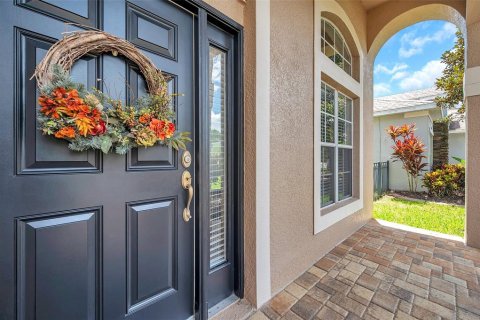 Casa en venta en New Port Richey, Florida, 5 dormitorios, 244.8 m2 № 1808383 - foto 8