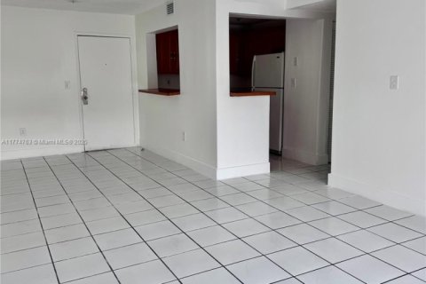 Copropriété à louer à Miami, Floride: 2 chambres, 84.91 m2 № 1714585 - photo 13