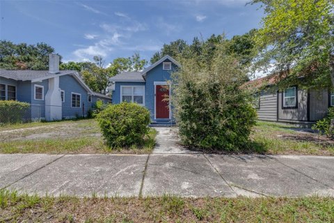 Villa ou maison à louer à Saint Petersburg, Floride: 4 chambres, 97.36 m2 № 2405138 - photo 2