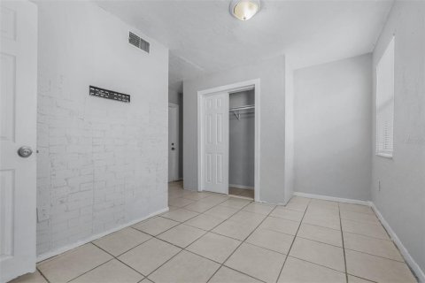Villa ou maison à louer à Saint Petersburg, Floride: 4 chambres, 97.36 m2 № 2405138 - photo 20