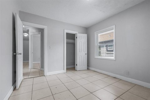 Villa ou maison à louer à Saint Petersburg, Floride: 4 chambres, 97.36 m2 № 2405138 - photo 26