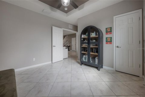 Купить виллу или дом в Ривервью, Флорида 7 комнат, 204.38м2, № 2224931 - фото 15