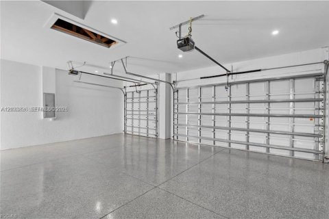 Casa en venta en Cape Coral, Florida, 4 dormitorios, 179.39 m2 № 2078052 - foto 5