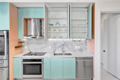 Снять в аренду кондоминиум в Майами-Бич, Флорида 2 спальни, 102.29м2, № 1995124 - фото 14