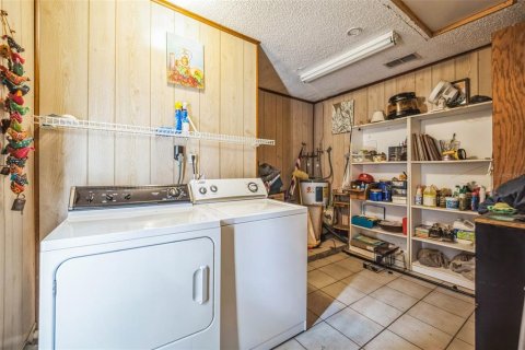 Casa en venta en Lake Wales, Florida, 2 dormitorios, 184.13 m2 № 1569363 - foto 25