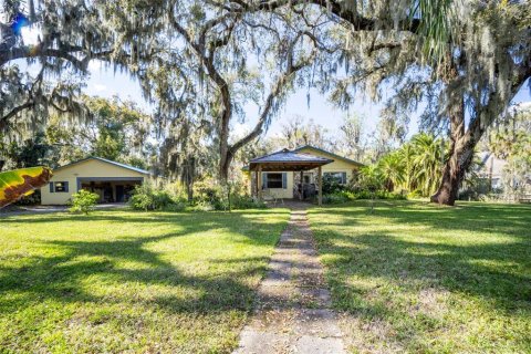 Casa en venta en Lake Wales, Florida, 2 dormitorios, 184.13 m2 № 1569363 - foto 1