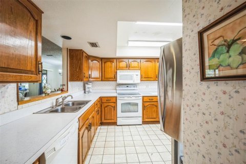 Casa en venta en Lake Wales, Florida, 2 dormitorios, 184.13 m2 № 1569363 - foto 10