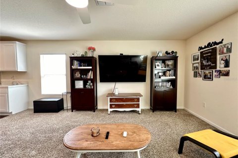 Casa en venta en Palm Coast, Florida, 4 dormitorios, 172.98 m2 № 1777984 - foto 6